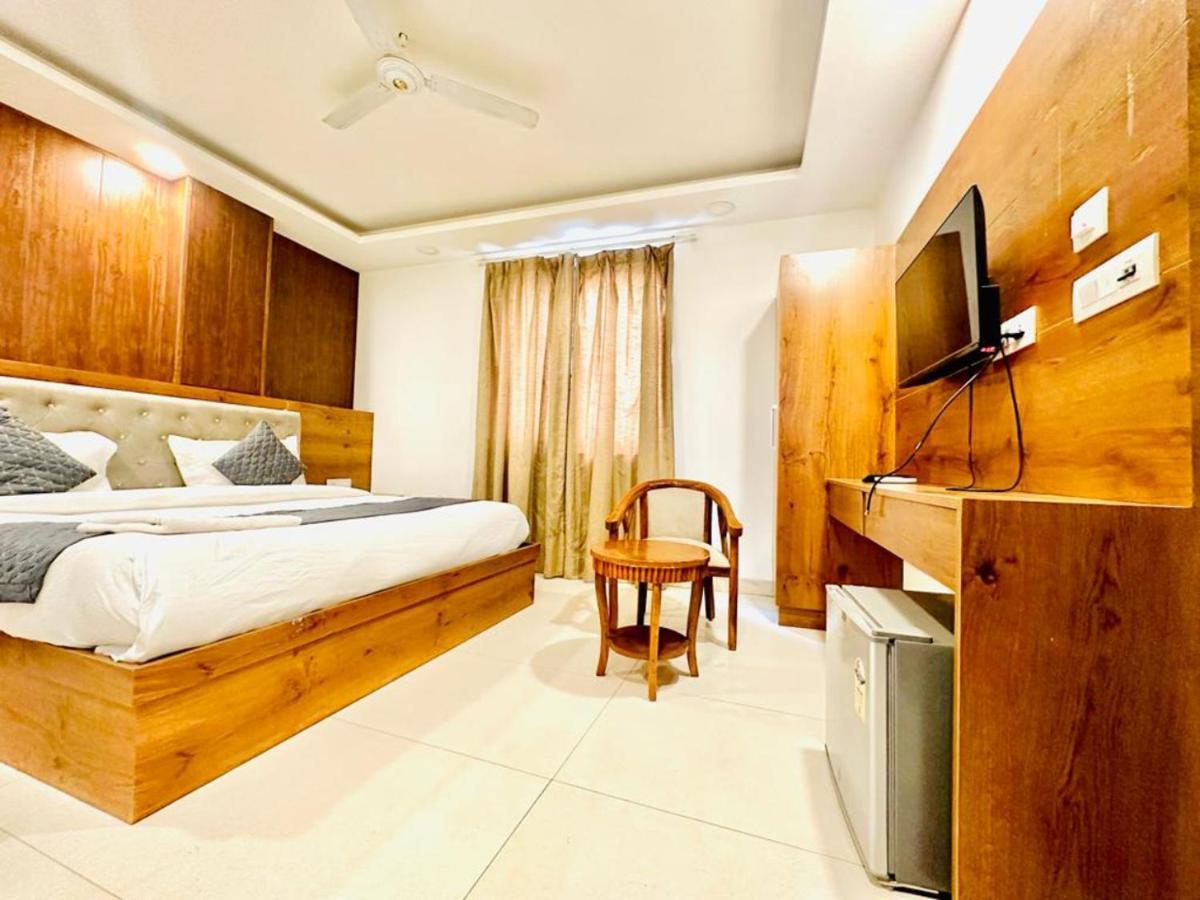 Hotel The Glory Near Delhi International Airport Nowe Delhi Zewnętrze zdjęcie